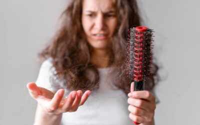 5 nejčastějších příčin vypadávání vlasů